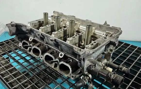 Toyota Auris 150 Engine head IMPRK1520733