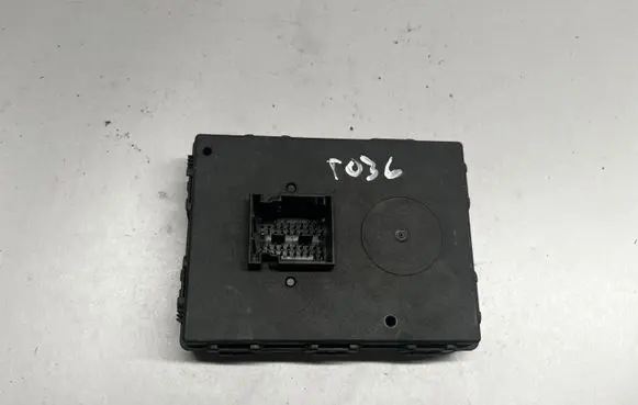 Volkswagen Jetta VII Keyless (KESSY) go control unit/module 3Q0959435L