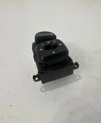 KIA Soul Wing mirror switch