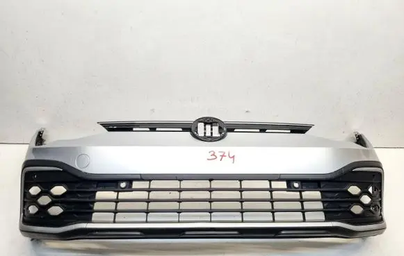 Volkswagen Golf VIII Front bumper 5H0807221C