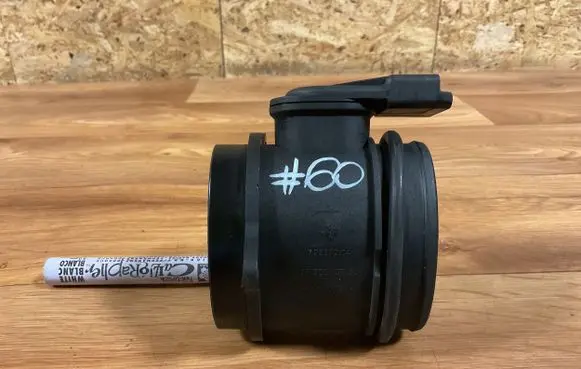 Peugeot 308 Mass air flow meter 9650010780 72834204
