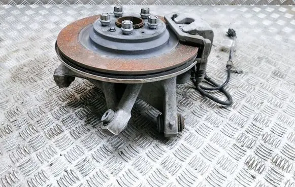Tesla Model 3 Rear wheel hub 1044411-00-F