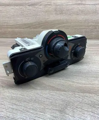 Renault Megane II Climate control unit 69420001 2C9755
