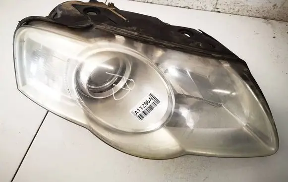 Volkswagen PASSAT B6 Headlight/headlamp 3C0941006Q