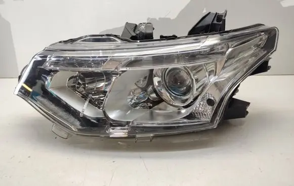 Mitsubishi Outlander Headlight/headlamp ECM92121300 ECM92122160