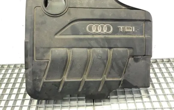 Engine cover (trim)