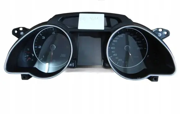 Audi A5 8T 8F Speedometer (instrument cluster) 8T0920901A