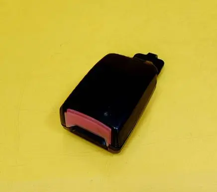 Ford Ka Front seatbelt buckle 