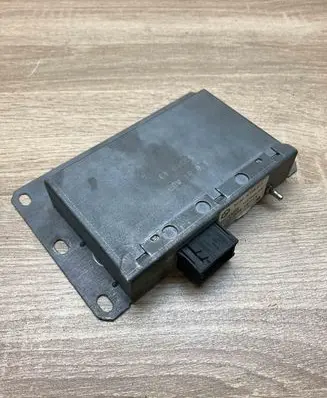 BMW 7 E38 GPS navigation control unit/module 4148913 22SY554