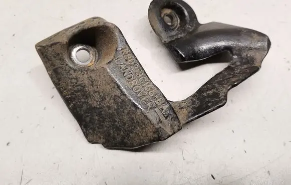 Land Rover Evoque II Engine mounting bracket K8D23C156BA