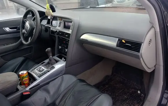 Audi A6 S6 C6 4F Dashboard 