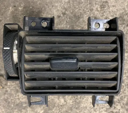 Ford Transit Dash center air vent grill 6C1119C681AC D1B1A ZZ01