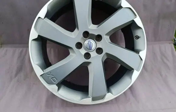Volvo XC60 R20 alloy rim 31316131