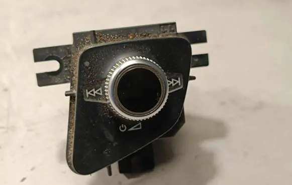 Audi Q7 4M Sound control switch 4M1919616B 1500010028 05S0108