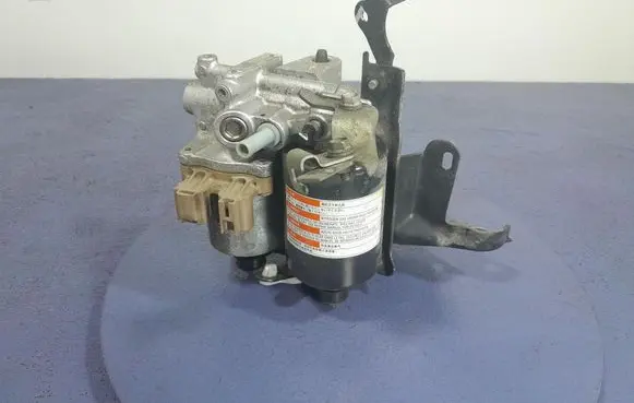 Toyota Auris E180 Master brake cylinder 47070-12010