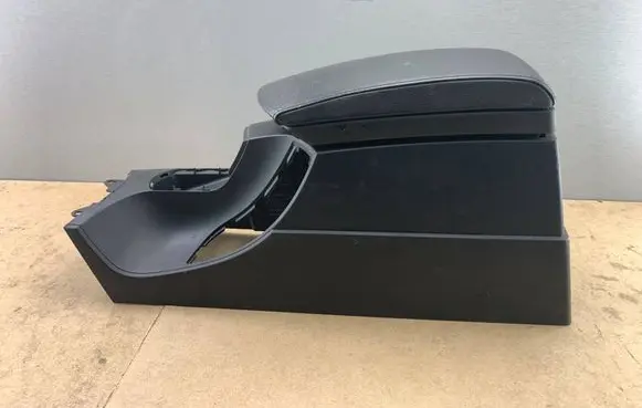 BMW X3 E83 Armrest 51163404787 3404787