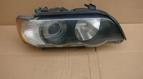 BMW X5 E53 Headlight/headlamp 15183400