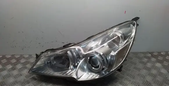 Subaru Legacy Headlight/headlamp