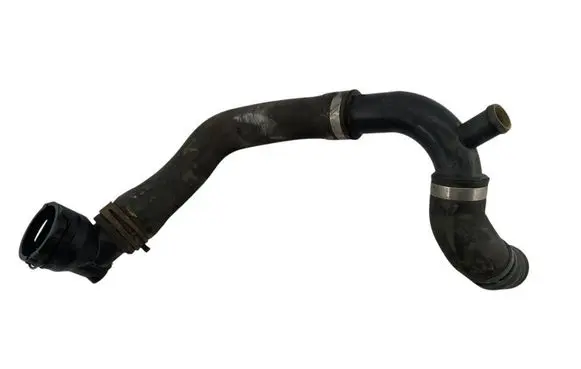 Volkswagen Touran II Engine coolant pipe/hose 5K0121087