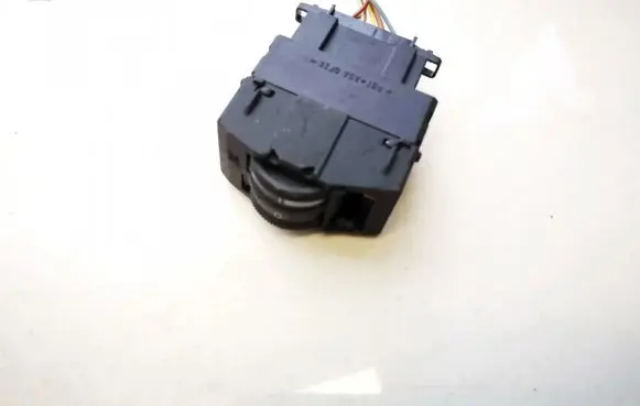 Audi A6 S6 C5 4B Headlight level height control switch 4b0919094b