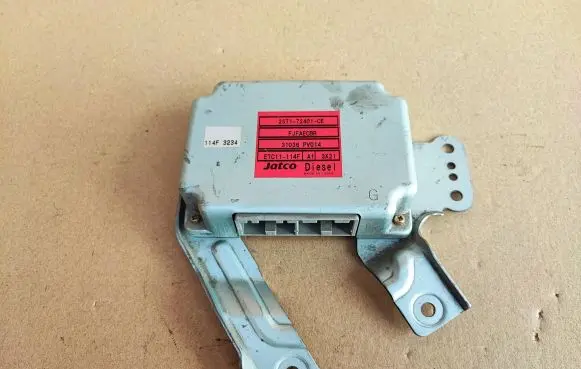 Ford Mondeo Mk III Gearbox control unit/module 2S71-72401-CE 2S7172401CE