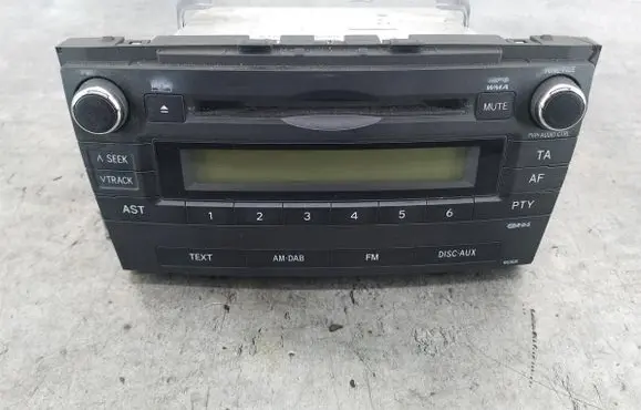 Toyota Avensis T270 Radio/CD/DVD/GPS head unit 8612005150