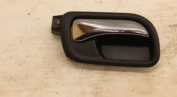 Honda Accord Front door interior handle SEAR1