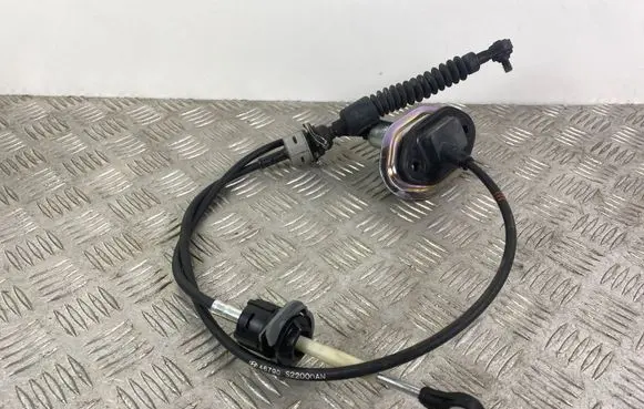 Gear shift cable linkage