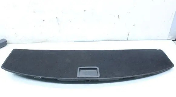 Volkswagen Touran II Trunk/boot floor carpet liner 