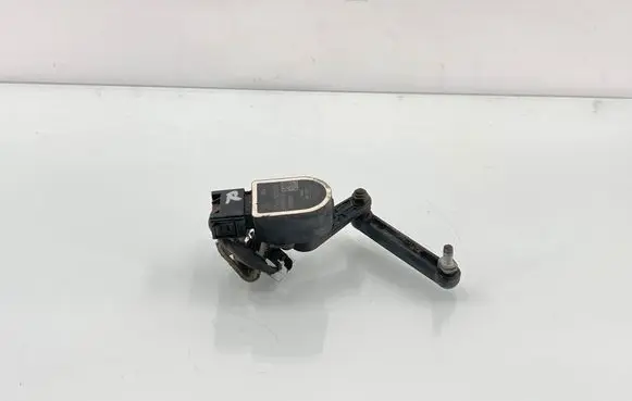 BMW 5 F10 F11 Headlight/headlamp level sensor 6784075