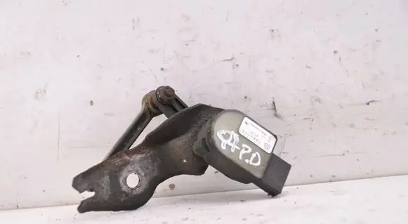 Audi Q7 4L Air suspension front height level sensor 7L0616244B
