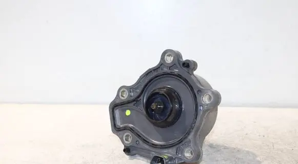 Toyota C-HR I Water pump 