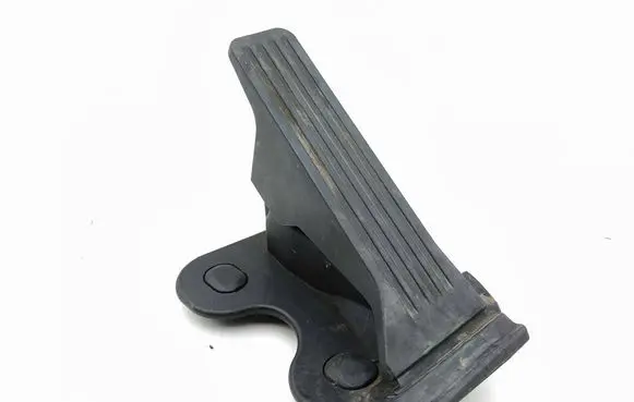 Mazda CX-5 II Accelerator throttle pedal 6PV31204121 41600H