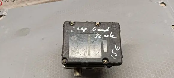 Jeep Grand Cherokee (WK) ABS Pump P56044300AC 25020410314 02053C0106