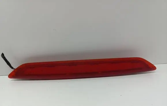 Volkswagen Polo IV 9N3 Third/center stoplight