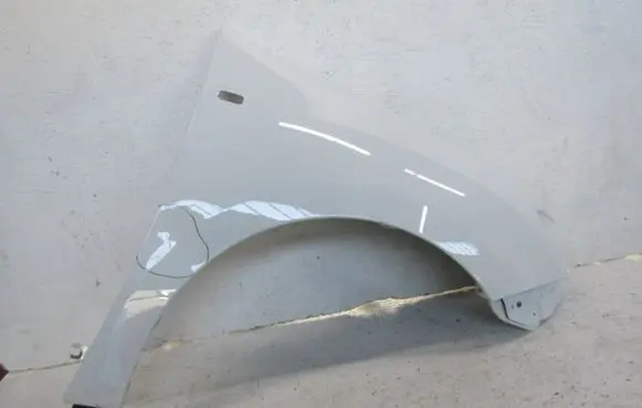 Renault Sandero II Fender 631002288R