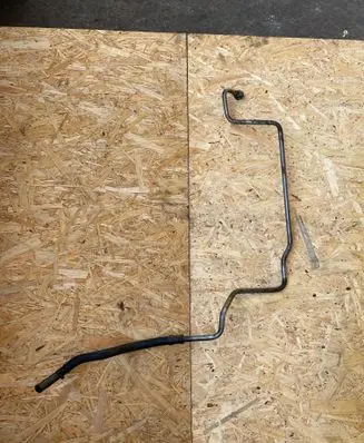 Volkswagen Golf IV Power steering hose/pipe/line