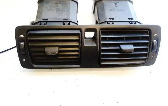 Volvo V50 Dash center air vent grill y01144
