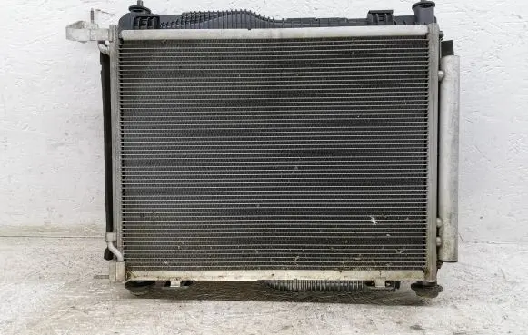 Ford Fiesta Radiator set LBG18C607AA