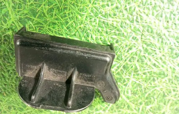 BMW M5 Fuse box set 106887