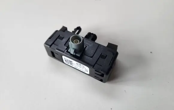 Audi A3 8Y Radio antenna 