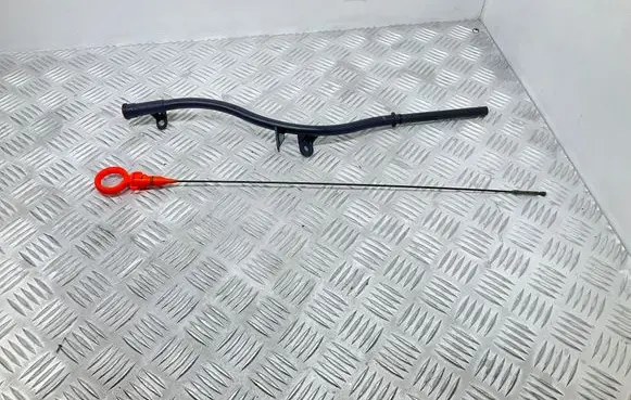 Volkswagen Scirocco Oil level dip stick 03L103634H 03L115611H