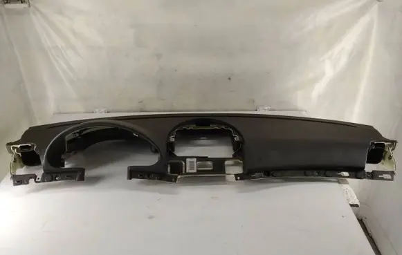 Mercedes-Benz E W211 Dashboard 2116800687