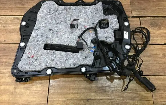 BMW X5M G05 F95 Front window lifting mechanism without motor 9450784 E65291105 37R56162