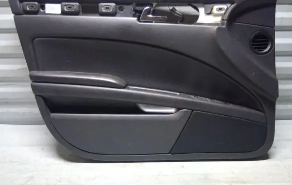 Volkswagen Phaeton Front door card panel trim 3D18670111L