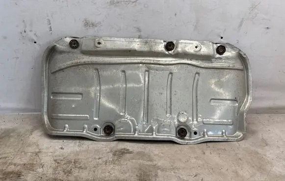 Audi A3 S3 8V Rear subframe 5Q0825711E 5Q0825701E