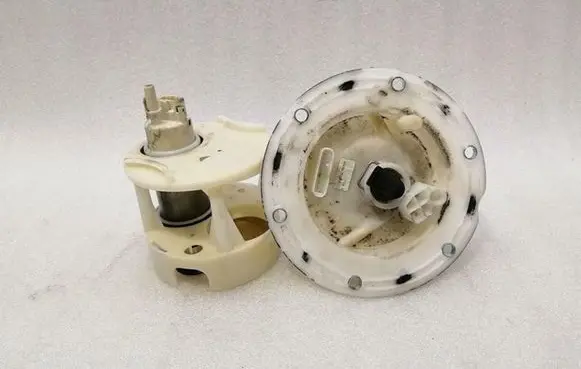 Mercedes-Benz S W221 In-tank fuel pump A2214707494