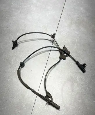 Toyota Auris E180 ABS brake wheel speed sensor 8954302061
