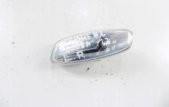 Peugeot 3008 I Front indicator light