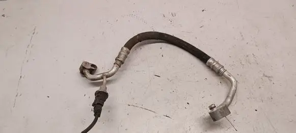 Seat Altea XL Air conditioning (A/C) pipe/hose 1K0820721 M045530